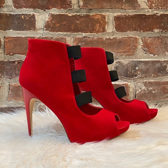 Dollhouse Spyglass Red Open Toe Heels, Size 11 - Picture 3 of 16